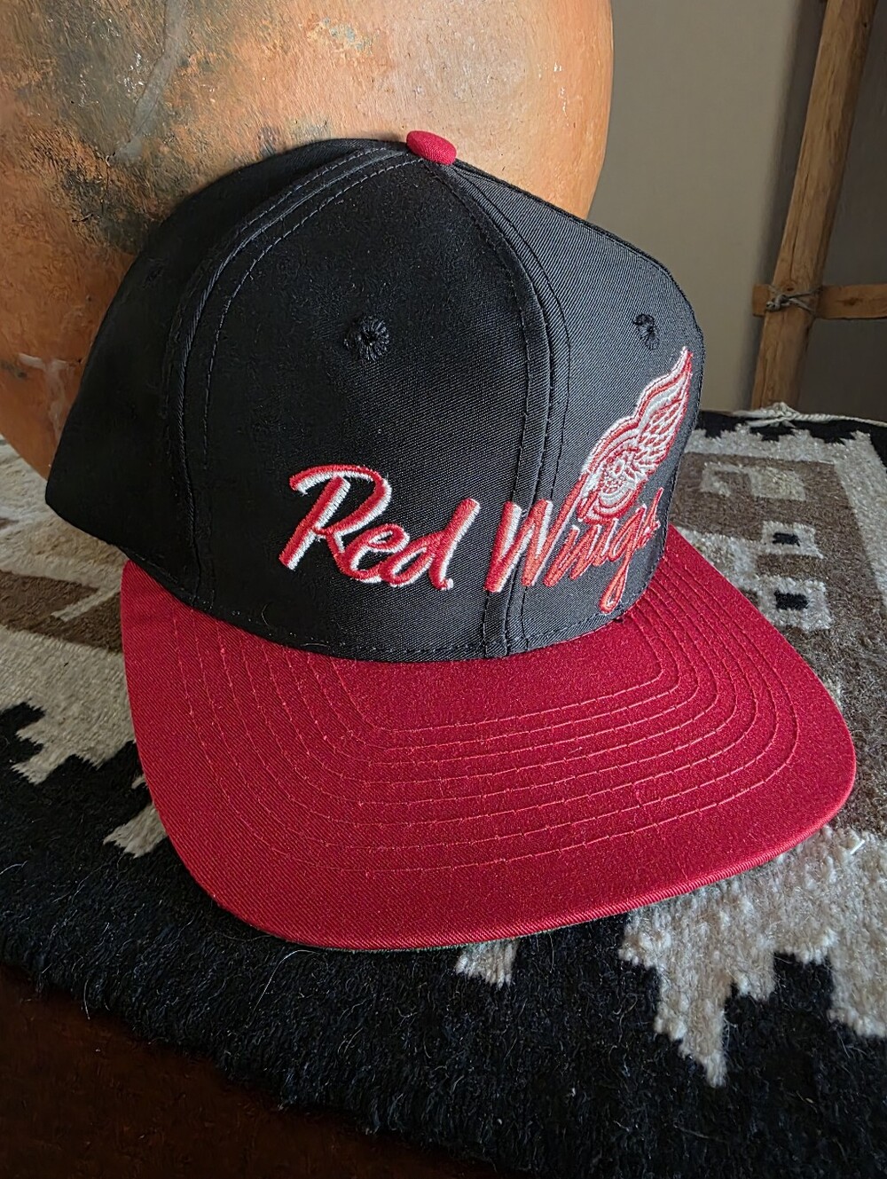 Detroit Red Wings The Game Script Font Black/Red Vintage Snapback Hat NWOT